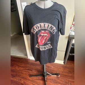 NWOT Men’s XL Rolling Stones Shirt
